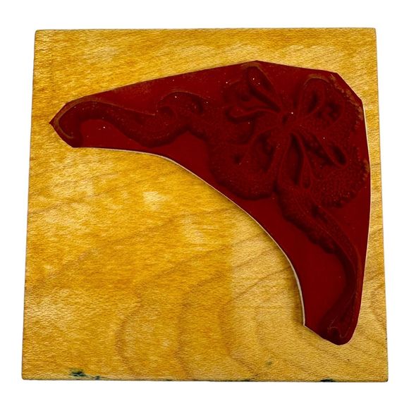 Comotion Corner Ribbon Bow Wood Mounted Rubber Stamp #1825 Rainbow - Picture 4 of 4